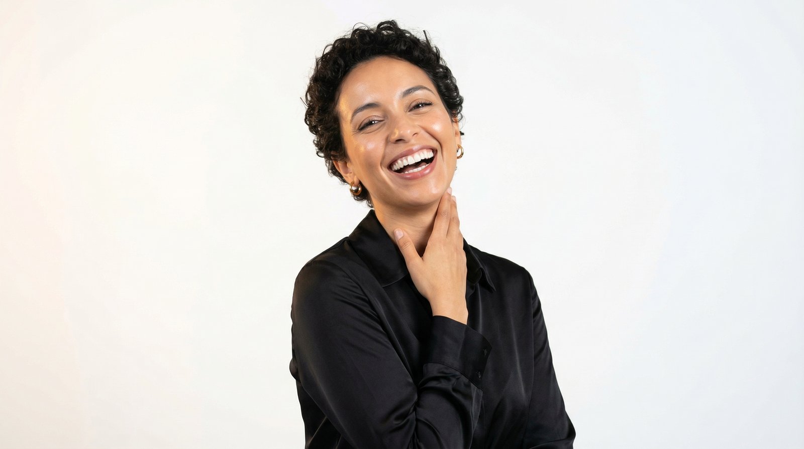 Patiente souriante au Dr Chafai Benyahia Malika, Casablanca